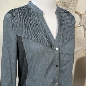 Unique grey button down long sleeve top SZ S